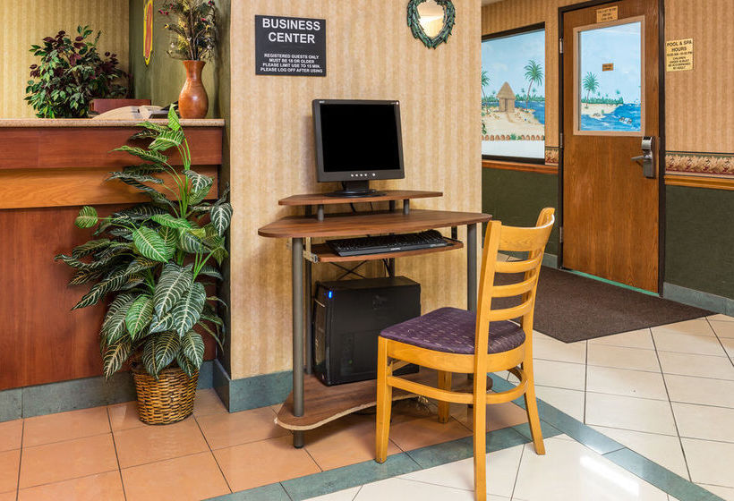 Hotel Super 8 Troy, IL St. Louis Area  | Troy | Illinois | United States 17