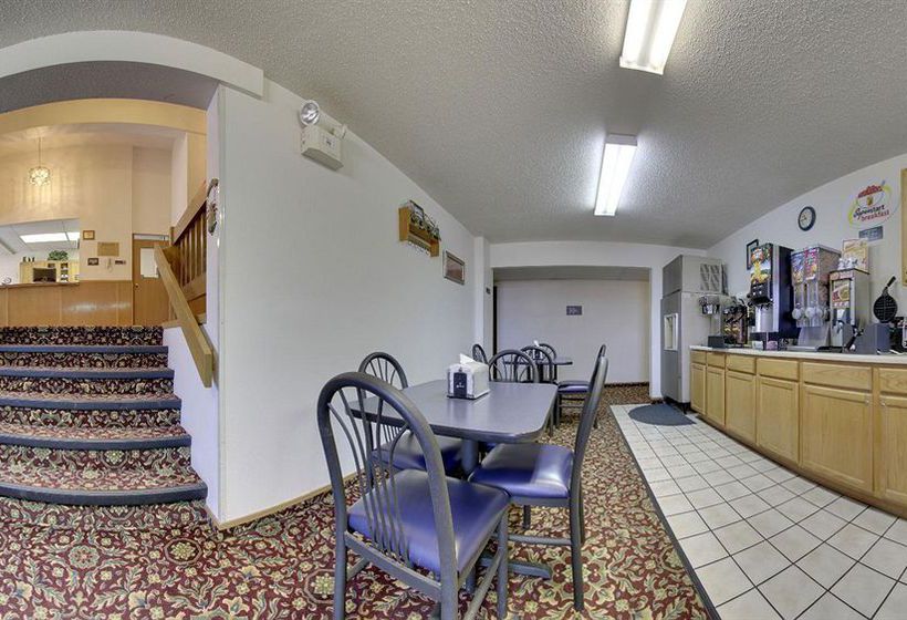 Super 8 Motel Kirksville 