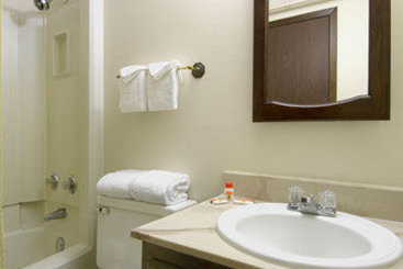 Hotel Super 8 Rochester Fairgrounds Area  | Rochester | Minnesota | United States 6