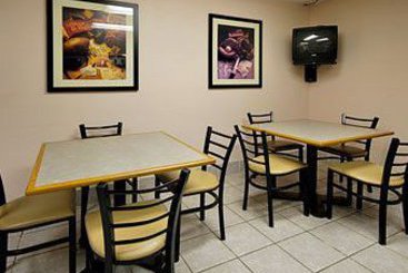 Motel Super 8 Bridgeton Arpt St Louis Area  | Bridgeton | Missouri | United States 3
