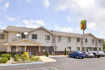 Hotel Super 8 Weston WV Weston