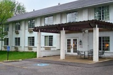 Surrey Inn Hotel  | Ashland | Ohio | United States 5