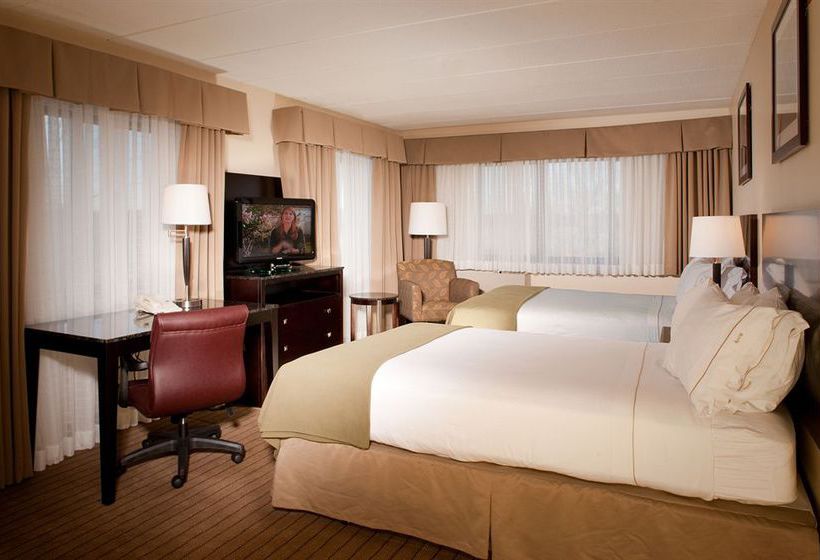 Hotel Holliday Inn Express Boston  | Waltham | Massachusetts | United States 12