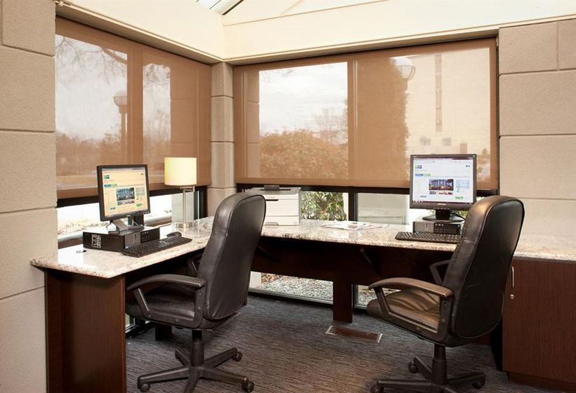 Hotel Holliday Inn Express Boston  | Waltham | Massachusetts | United States 9