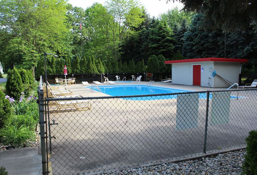 Timberline Motel  | Saugatuck | Michigan | United States 3