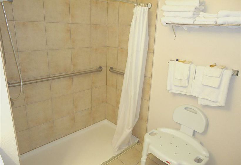 Suburban Extended Stay Hotel Downtown Lincoln  | Lincoln | Nebraska | United States 19