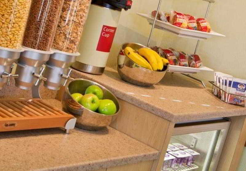 Hotel TownePlace Suites by Marriott  | Eden Prairie | Minnesota | United States 8