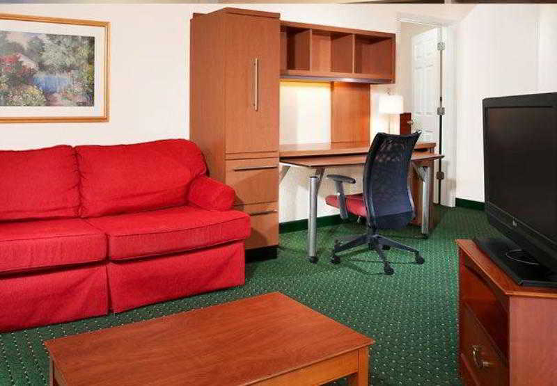 TownePlace Suites Findlay  | Findlay | Ohio | United States 18