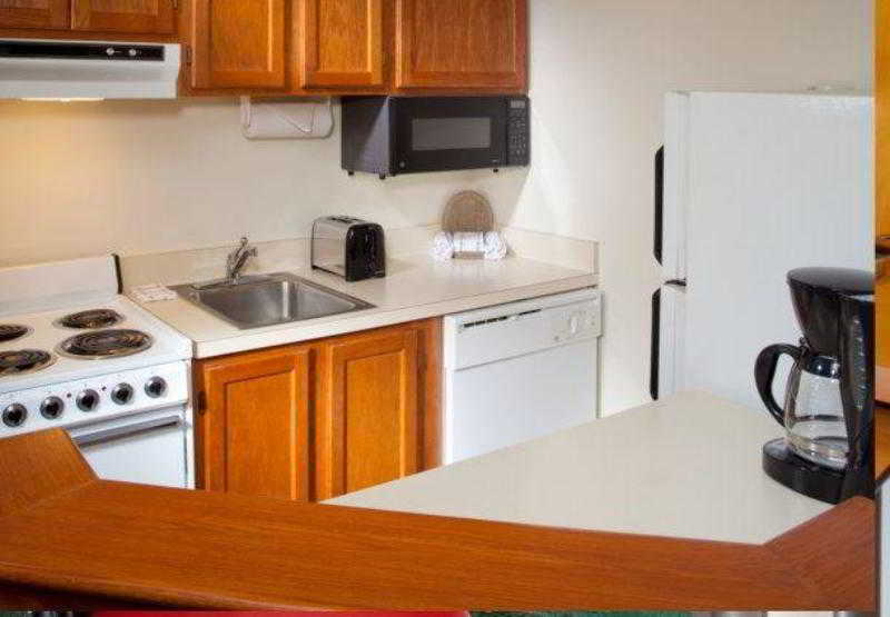 Hotel TownePlace Suites Cleveland Westlake  | Westlake | Ohio | United States 1