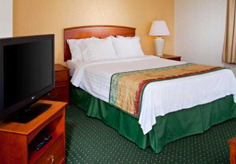 Hotel TownePlace Suites Cleveland Westlake  | Westlake | Ohio | United States 8