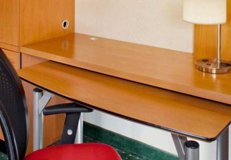 Hotel TownePlace Suites Cleveland Westlake  | Westlake | Ohio | United States 9