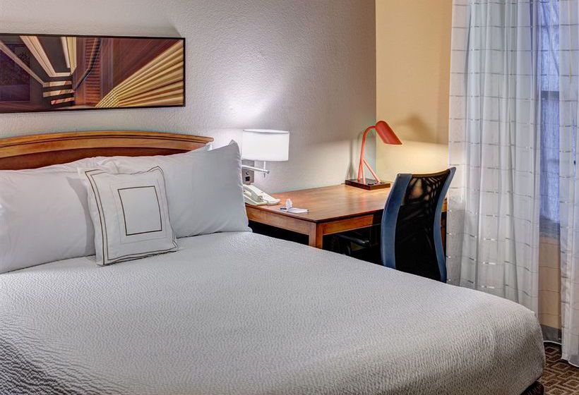 Hotel TownePlace Suites Dallas Las Colinas  | Irving | Texas | United States 6