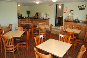 Hotel Travelodge Newport Area Middletown  | Middletown | Rhode Island | United States 2