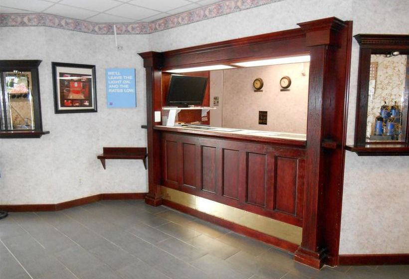 Hotel Travelodge Midland TX  | Midland | Texas | United States 17