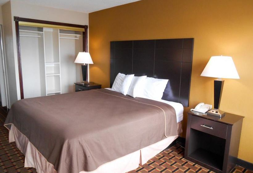 Hotel Travelodge Midland TX  | Midland | Texas | United States 19