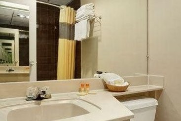 Hotel Days Inn Southington  | Southington | Connecticut | United States 8