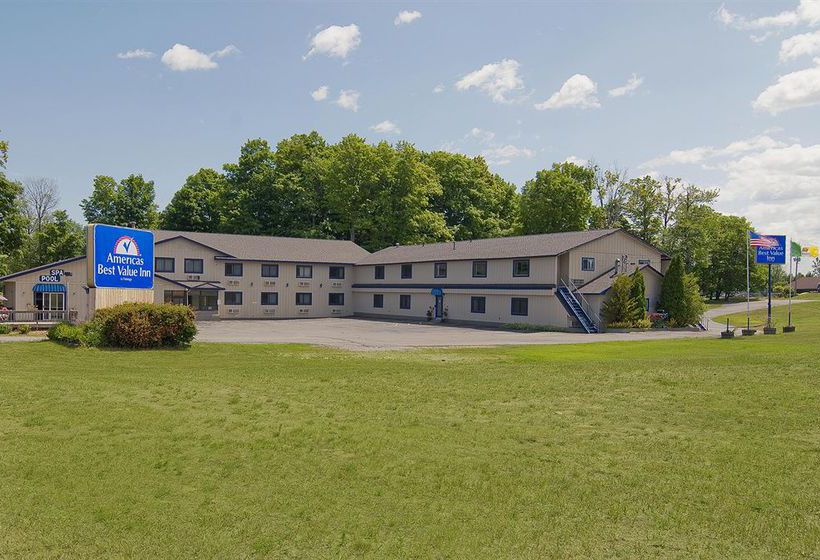Hotel Americas Best Value Inn Marquette