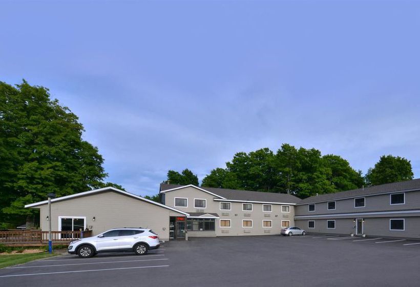 Hotel Americas Best Value Inn  | Marquette | Michigan | United States 19