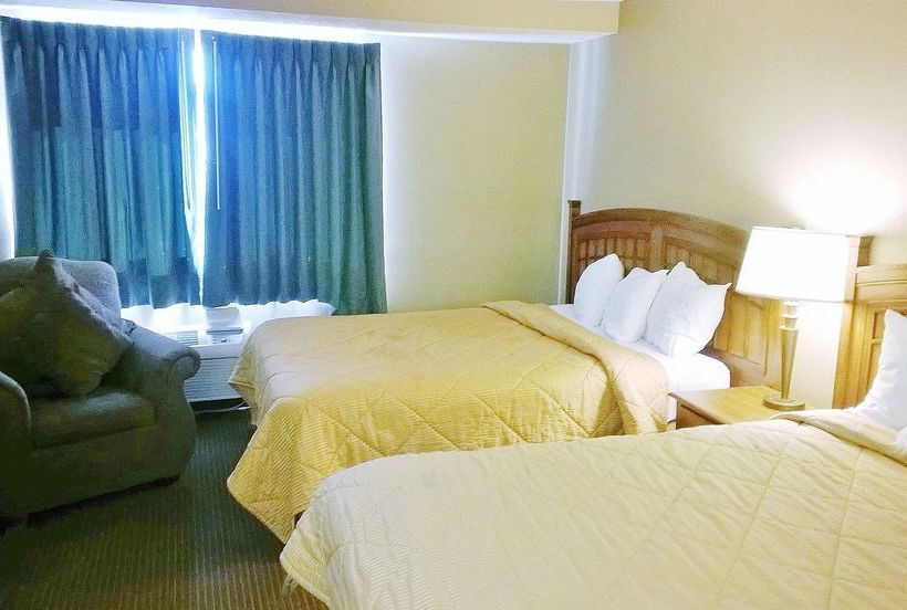 Hotel Briarwood Suites  | Portland | Oregon | United States 14