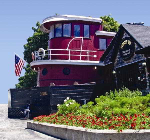 Hotel Tugboat Inn 