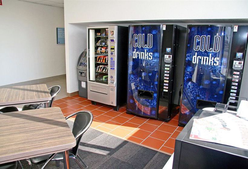 Hotel Camelot Inn & Suites York Nebraska