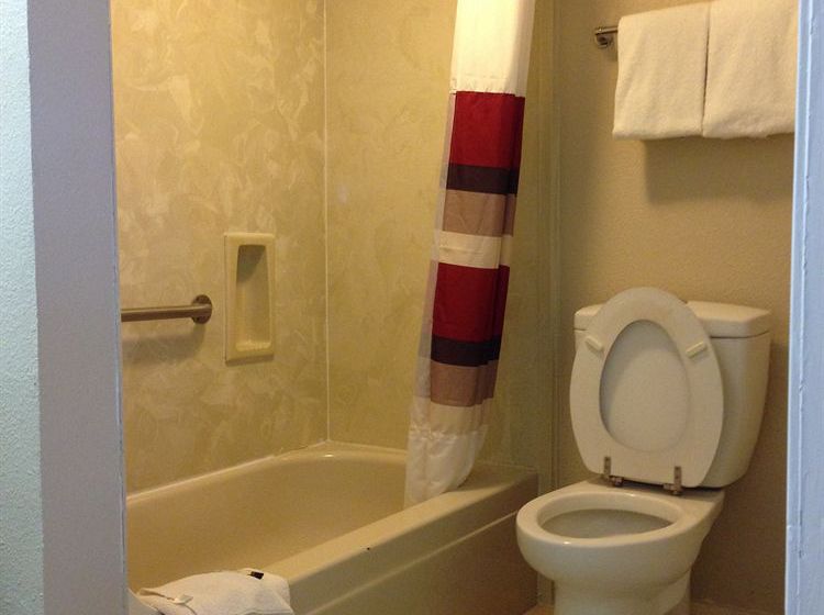 Hotel Red Roof Inn Waco  | Waco | Texas | United States 10