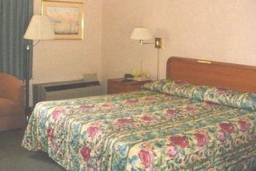 Hotel Village Inn Annapolis Maryland