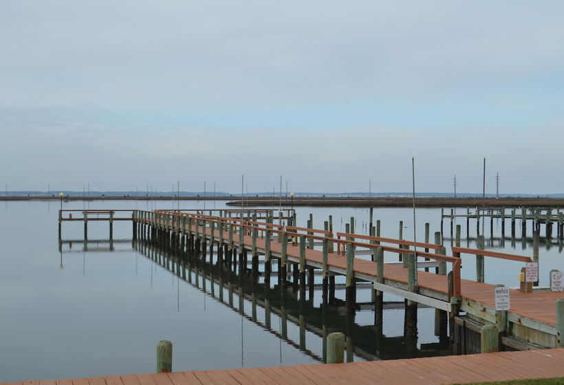 Hotel Waterside Motor Inn  | Chincoteague Island | Virginia | United States 14