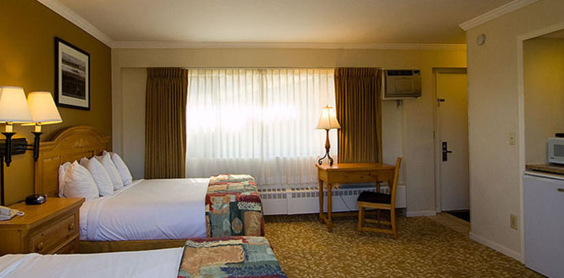 Hotel Weathervane Terrace Inn & Suites  | Charlevoix | Michigan | United States 3