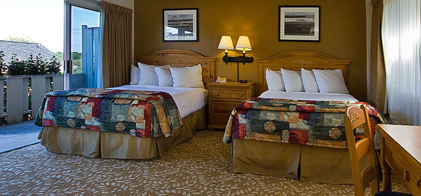 Hotel Weathervane Terrace Inn & Suites  | Charlevoix | Michigan | United States 5