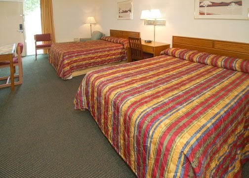 Hotel Rodeway Inn McDonough 