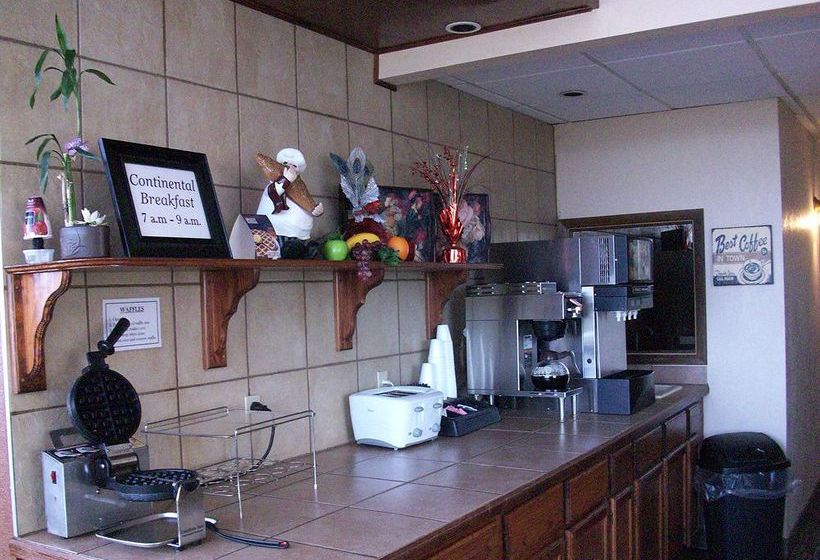 Hotel Western Inn South  | Kearney | Nebraska | United States 11