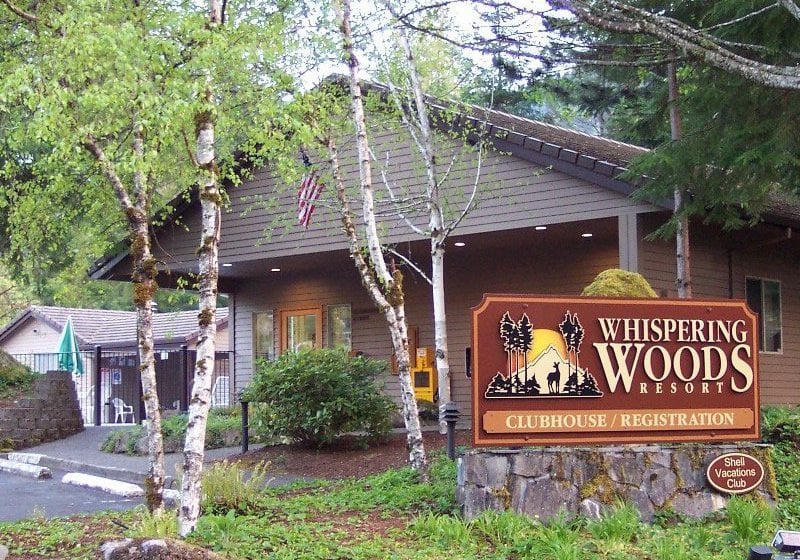 Whispering Woods Resort 