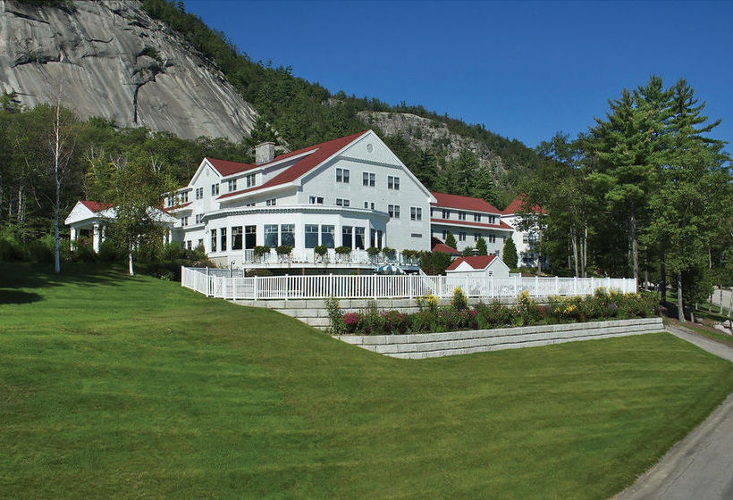 White Mountain Hotel & Resort