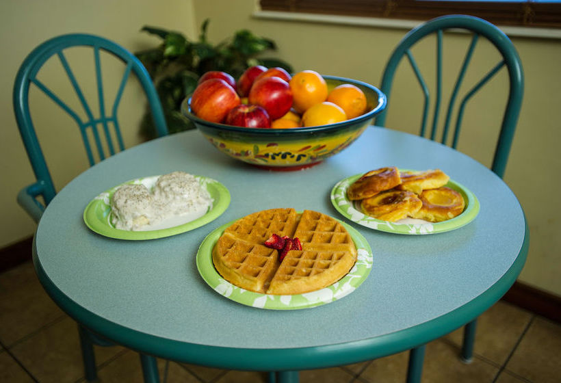 Hotel Wichita Inn North  | Wichita | Kansas | United States 2