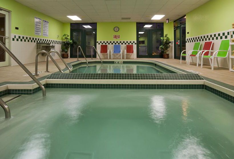 Hotel Wingate Inn  | Appleton | Wisconsin | United States 17