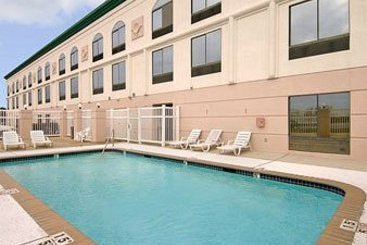 Hotel Wingate by Wyndham Sulphur  | Sulphur | Louisiana | United States 4