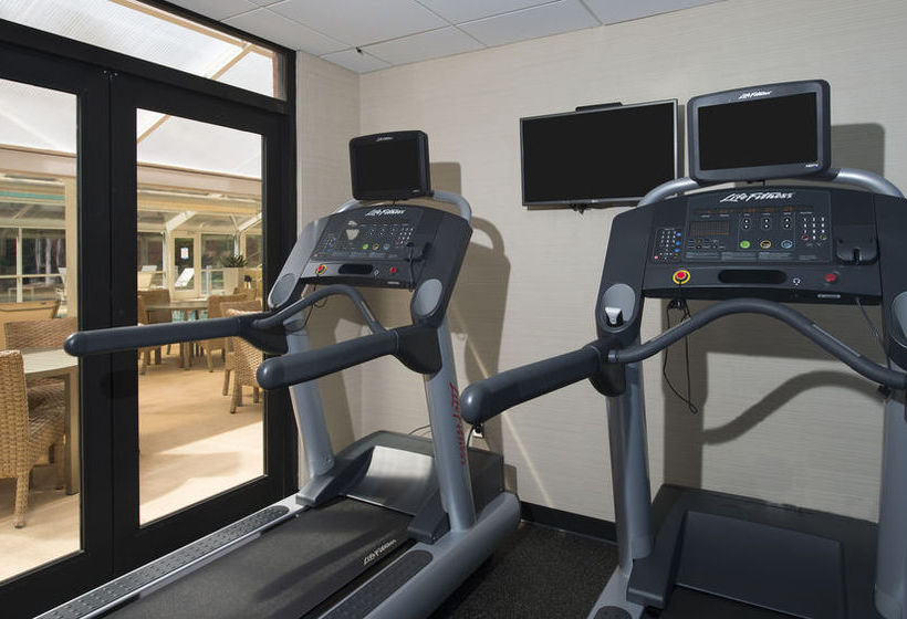 Hotel Wingate Inn  | Lynchburg | Virginia | United States 5