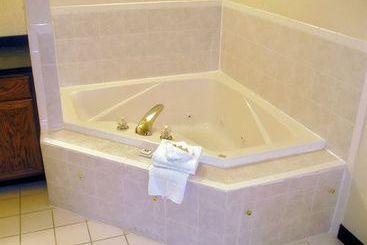 Hotel Hampton Bay Plaza & Suites  | Hampton | Virginia | United States 3