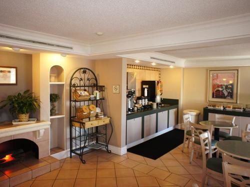 Hotel La Quinta Moline  | Moline | Illinois | United States 15