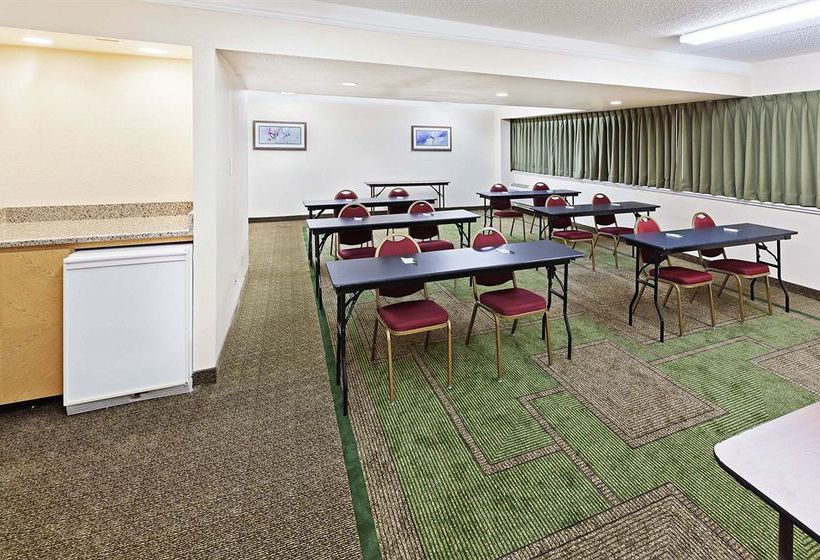 Hotel La Quinta Medical Center  | Lubbock | Texas | United States 11