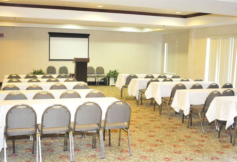 Hotel Comfort Suites Newark  | Newark | New Jersey | United States 4