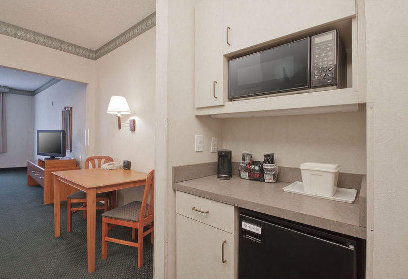 Hotel Comfort Suites At Metro Center  | Phoenix | Arizona | United States 1