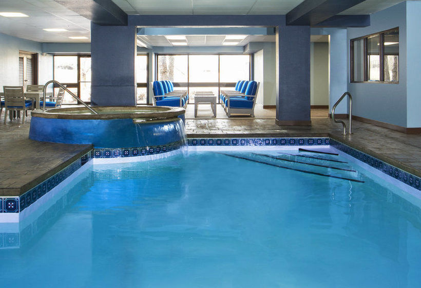 Clarion Hotel & Conference Center Bentonville  | Bentonville | Arkansas | United States 4