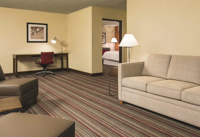 Clarion Hotel & Conference Center Bentonville  | Bentonville | Arkansas | United States 5