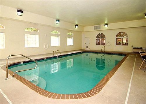 Hotel Comfort Inn Camden  | Camden | Arkansas | United States 11