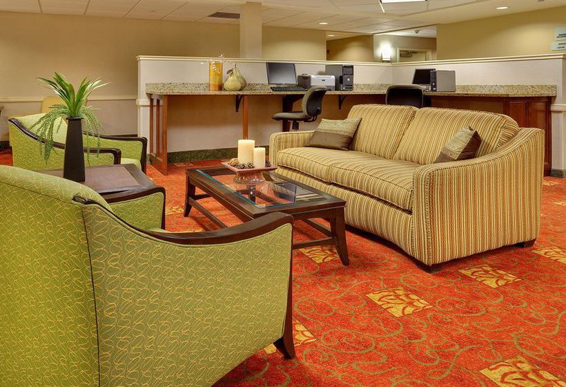 Hotel Holiday Inn Express Bradley Airport  Connecticut