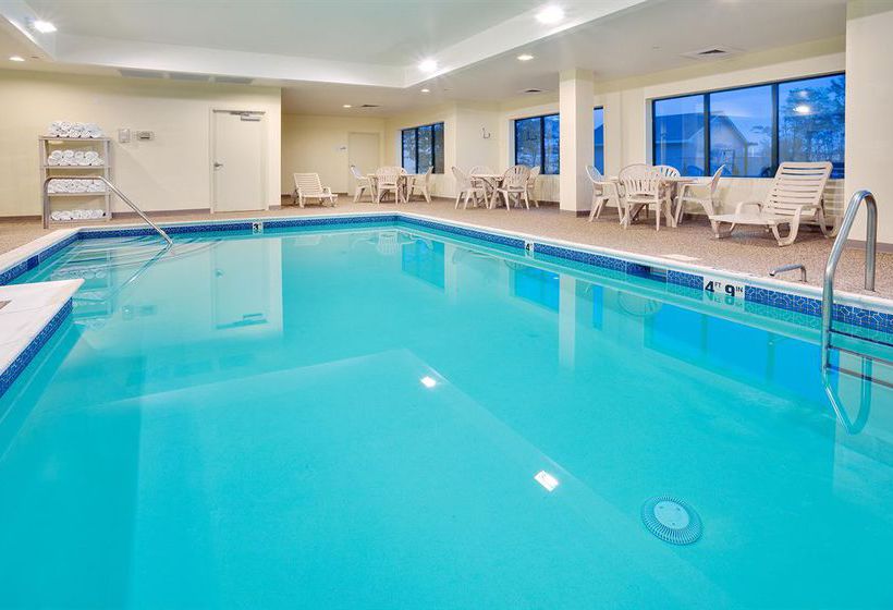 Hotel Holiday Inn Express Bradley Airport   | Windsor Locks | Connecticut | United States 17