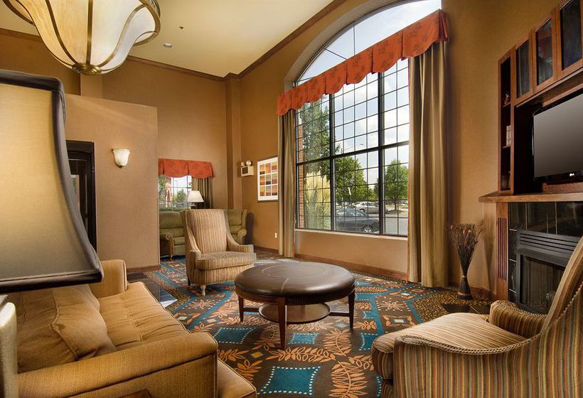 Hotel Comfort Suites 