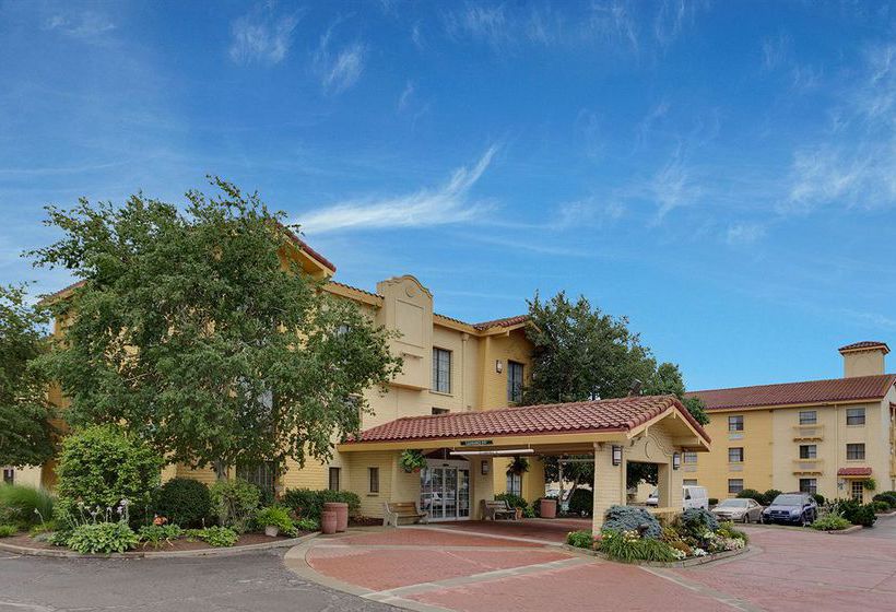 Hotel La Quinta Inn Pittsburgh Airport 